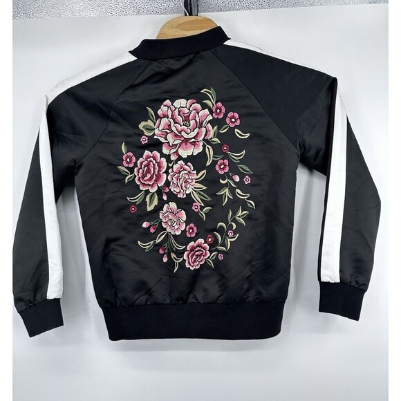 Forever 21 Satin Bomber Jacket Womans SCrane Birds Embroidered Full Zip Pockets - Picture 1 of 12